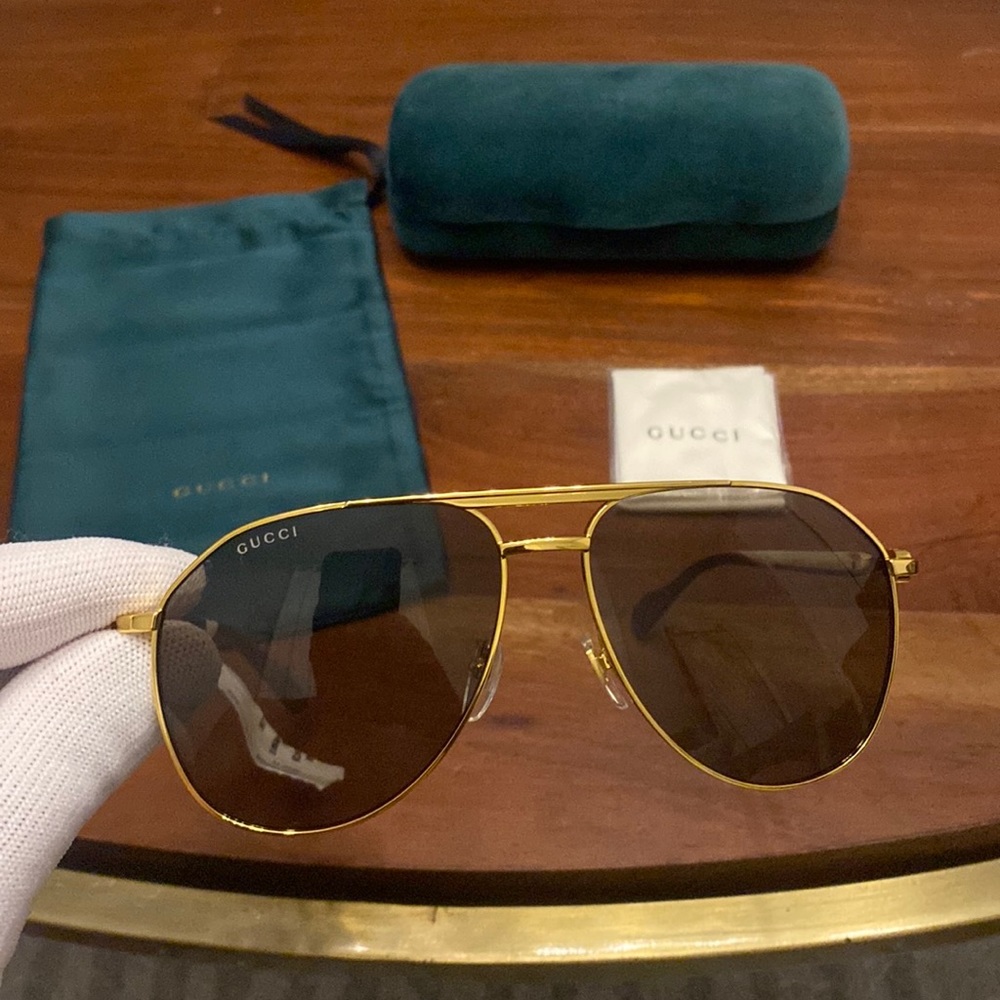 NEW‼️ UNISEX GUCCI 🕶️ - Picture 4 of 9
